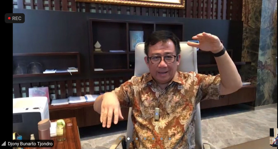 Astra International CEO Djony Bunarto Tjondro speaks during a video conference with B-Universe Media Holdings on March 15, 2021. (Mohammad Defrizal)