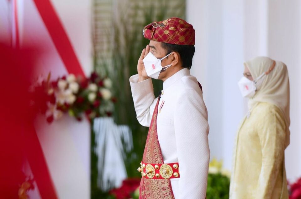 President Joko Widodo and First Lady Iriana at the flag hoisting ceremony at the Merdeka Palace in Jakarta on August 17, 2021. (Photo Courtesy of the Presidential Secretariat)