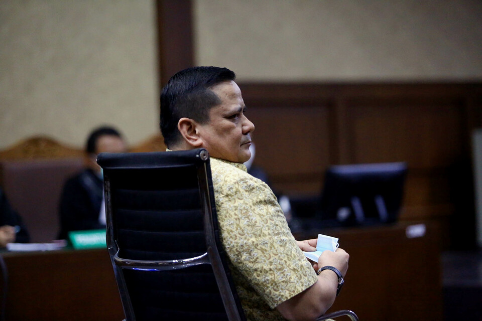 The disgraced National Police international relations division head Napoleon Bonaparte sits at the court in Jakarta on March 10, 2021. (B1 Photo/Joanito De Saojoao)