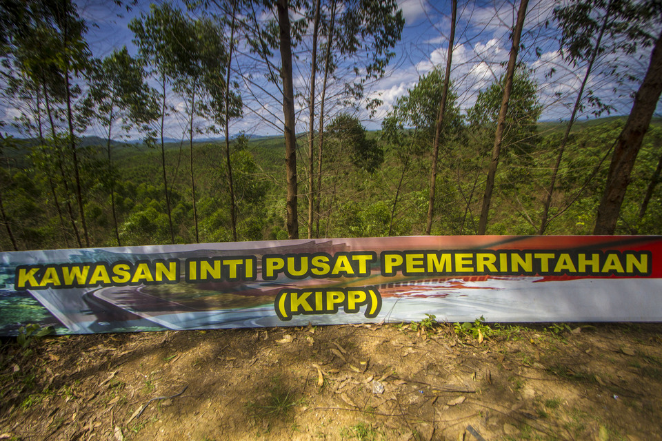 A banner marks the location of the government core area (KIPP) at Nusantara in East Kalimantan on April 19, 2022. (Antara Photo/Bayu Pratama S.)