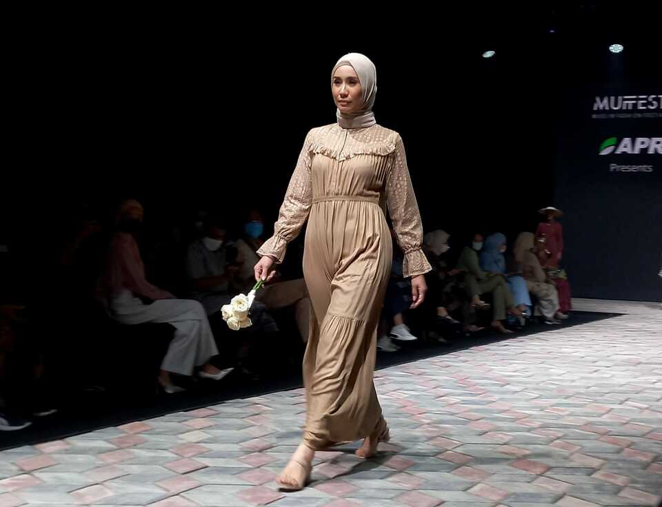 Muffest+ Sustainable Modest Fashion Show in Pacific Place, Jakarta on April 21, 2022. (JG Photo/Jayanty Nada Shofa)