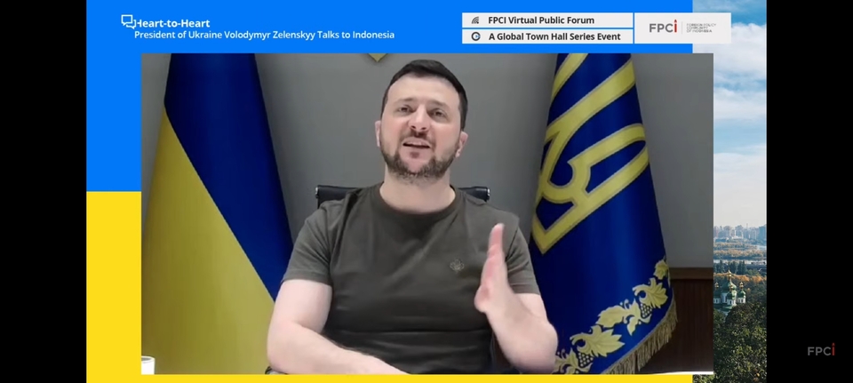 Ukrainian President Volodymyr Zelenskyy speaks at a virtual public forum hosted by think-tank Foreign Policy Community of Indonesia on May 27, 2022. (JG Screenshot)