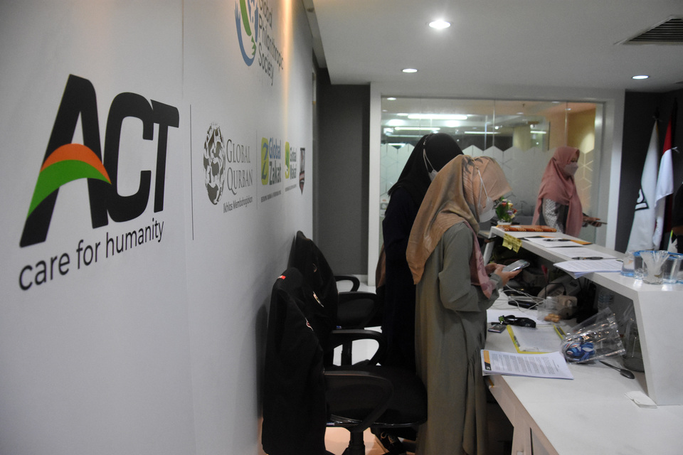 The photo taken on July 6, 2022, shows the front office desk of the Muslim charity organization Aksi Cepat Tanggap (ACT) in Jakarta. The government has revoked ACT licenses over allegations of financial fraud by its executives. (Antara Photo/Indrianto Eko Suwarso)
