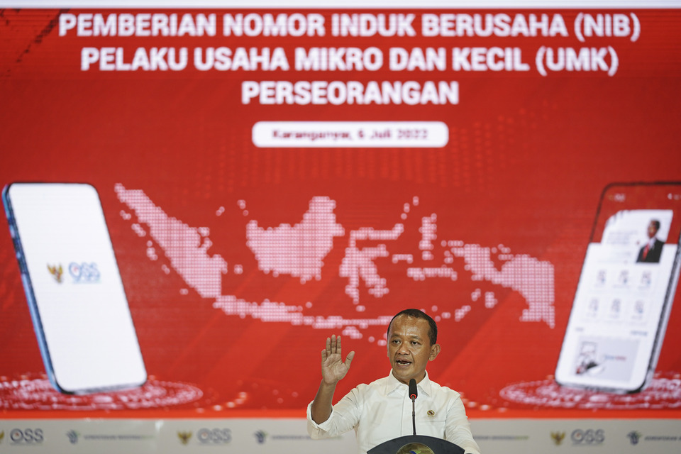 The Minister of Investment/Head of Investment Coordinating Board (BKPM) Bahlil Lahadalia delivers a speech at an event in Karanganyar, Central Java, on July 6, 2022. (Antara Photo/Dhemas Reviyanto)