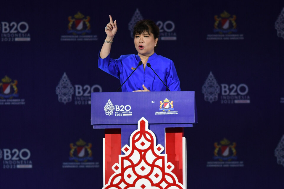 B20 Indonesia Chair Shinta Widjaja Kamdani delivers the opening speech at the B20 Investment Forum in Nusa Dua Bali, on November 13, 2022. (Antara Photo)