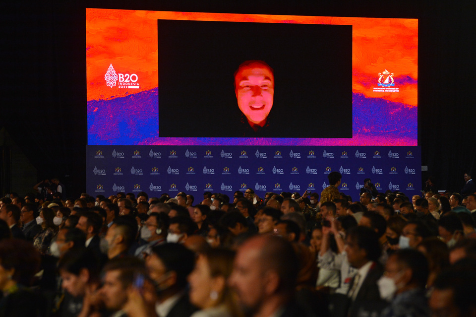 US tycoon Elon Musk speaks at the B20 Summit in Nusa Dua, Bali, through a video conference from Texas on November 14, 2022. (Antara photo)