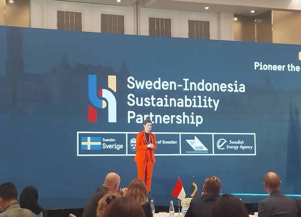 Swedish ambassador to Indonesia Marina Berg speaks at the Sweden-Indonesia Sustainability Partnership (SISP) event in Jakarta on Dec. 5, 2022. (JG Photo/Jayanty Nada Shofa)