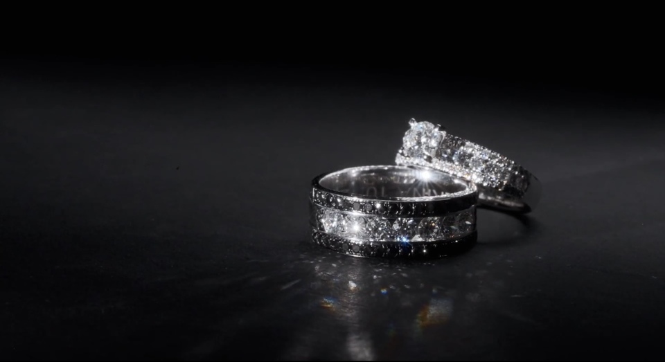Kaesang Pangarep and Erina Gudono choose jewelry brand MONDIAL to design their wedding rings. (Photo Courtesy of MONDIAL)