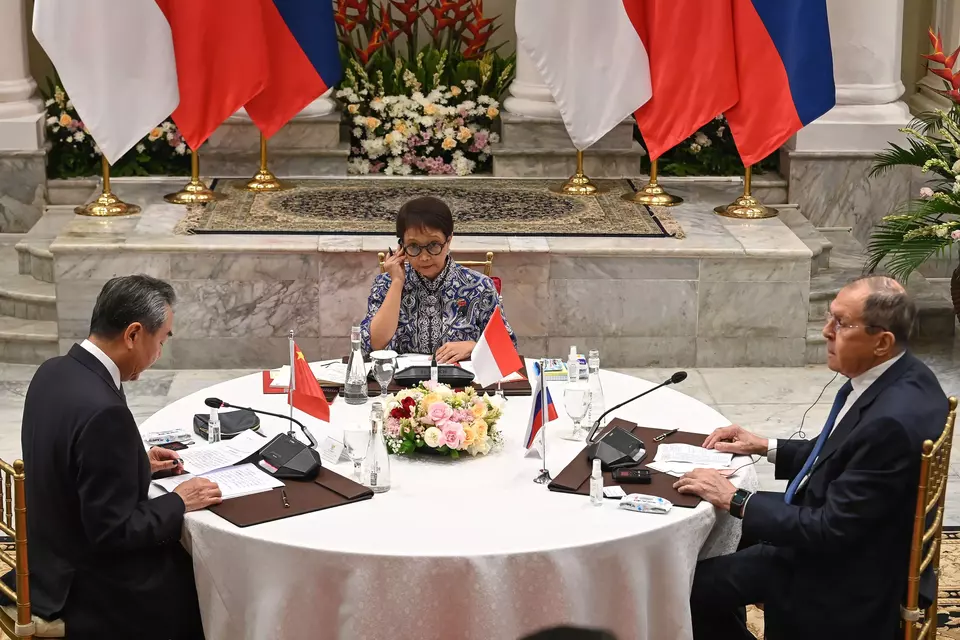 Foreign Affairs Minister Retno Marsudi host a trilateral meeting with her Russian counterpart Sergey Lavrov and Chinese senior diplomat Wang Yi in Jakarta on July 12, 2023. (Antara Photo/Aditya Pradana Putra)