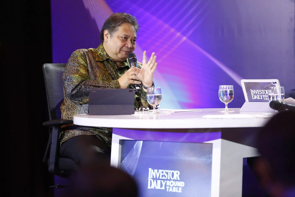 Chief Economic Affairs Minister Airlangga Hartarto speaks at the Investor Daily Round Table in Jakarta on August 8, 2023. (B1 Photo/David Gita Roza)