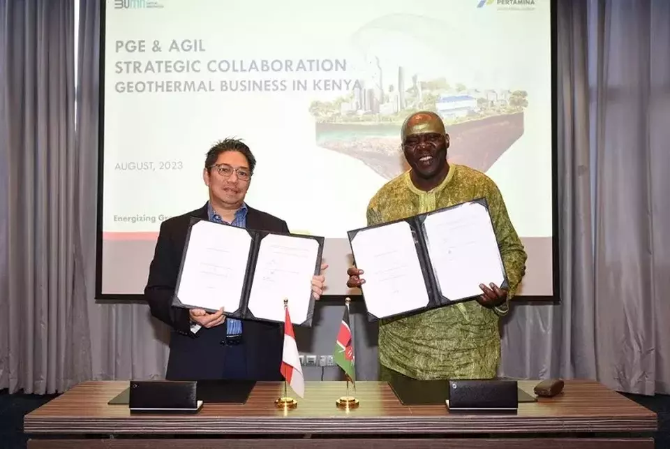 Pertamina Geothermal Energy CEO Julfi Hadi, left, and Africa Geothermal International Ltd Director Fred N Ojiambo pose for a photo after the signing of an agreement on strategic collaboration to develop geothermal power in Nairobi, Sunday, Aug. 20, 2023. (Handout)