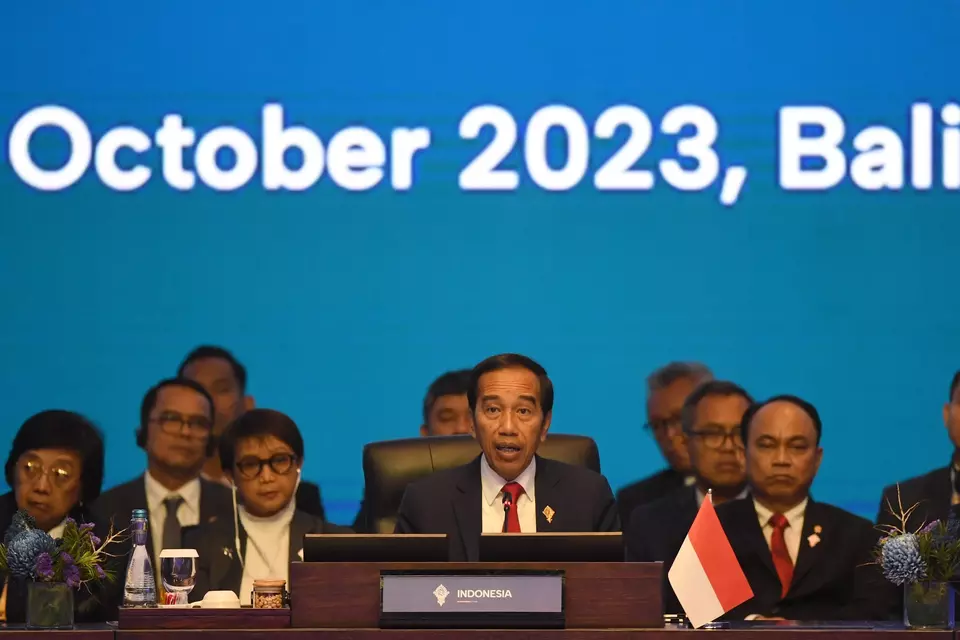 President Joko "Jokowi"  Widodo kicks off the 1st High Level Meeting of the Archipelagic and Island States (AIS) forum in Bali on Oct. 11, 2023. (Antara Photo/2023 AIS Media Center)
