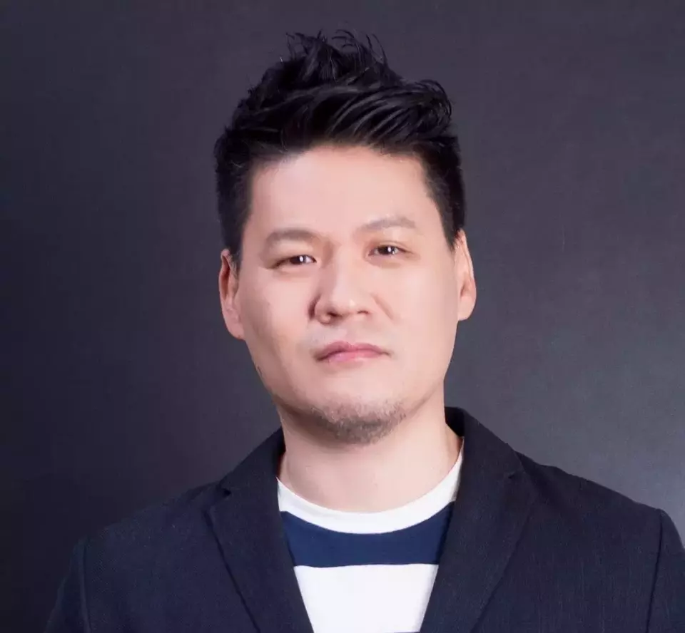 Han Chon is the Managing Director, SEATHK at Nutanix.