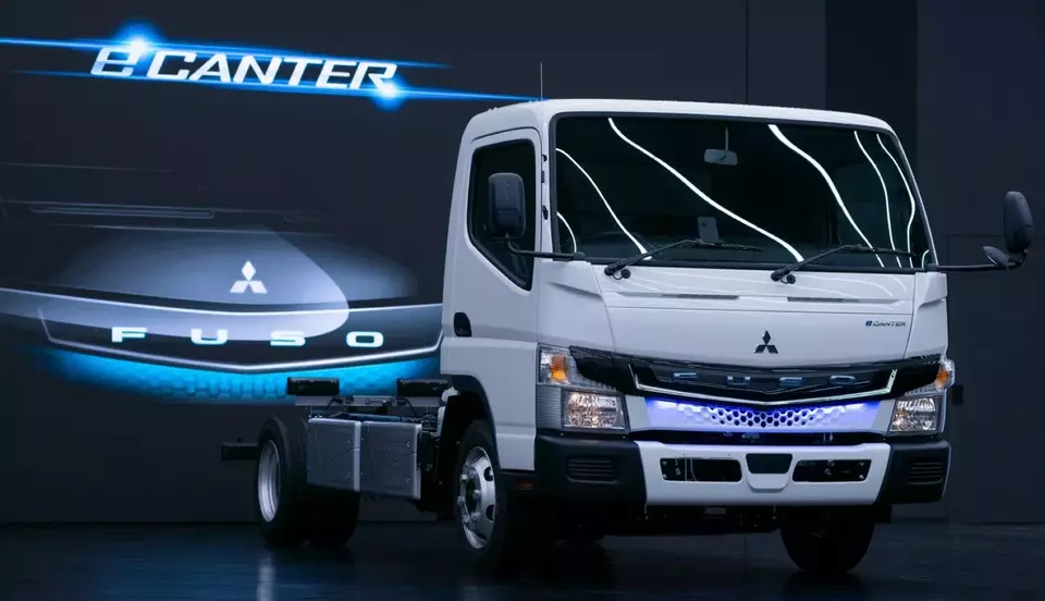All-electric light-duty truck eCanter. (Photo courtesy of Mitsubishi Fuso Truck and Bus Corporation)
