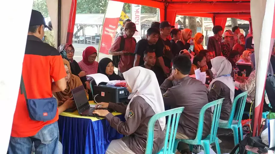Blitar regency, which lies in East Java, has vowed to provide easier licensing for investors, including businesses in tourist destinations. (Photo Courtesy of Blitar government)