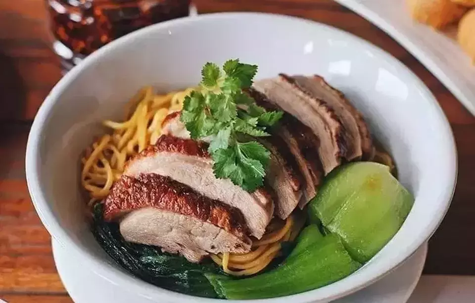 Duck and noodles served at Teras by Plataran. (Photo courtesy of @teras.byplataran)
