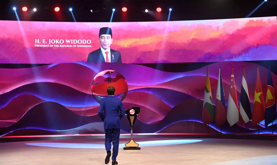President Joko "Jokowi" Widodo comes up to the stage during the 43rd ASEAN Summit in Jakarta on September 7, 2023. (Photo Courtesy of 2023 ASEAN Summit)