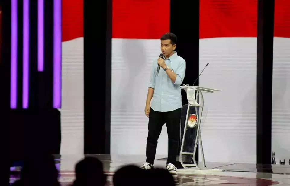 Vice-presidential candidate Gibran Rakabuming Raka, right, speaks during a debate at the Jakarta Convention Center, Sunday, Jan. 21, 2024. (B-Universe Photo/Joanito De Saojoao))