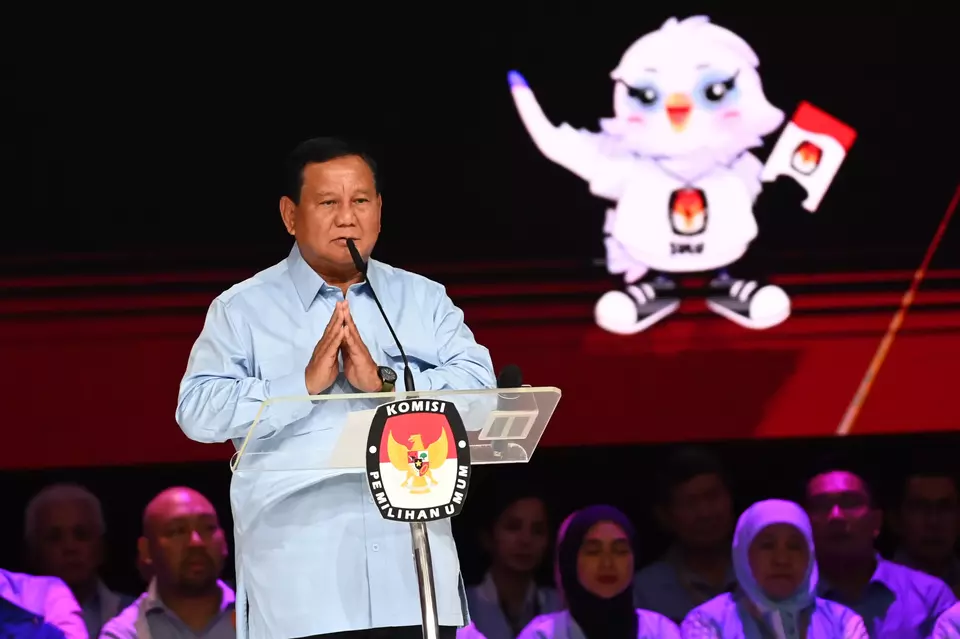 Presidential candidate Prabowo Subianto delivers his opening remarks during the presidential debate at the Jakarta Convention Center, Sunday, Feb. 4, 2024. (Antara Photo/Aditya Pradana Putra)