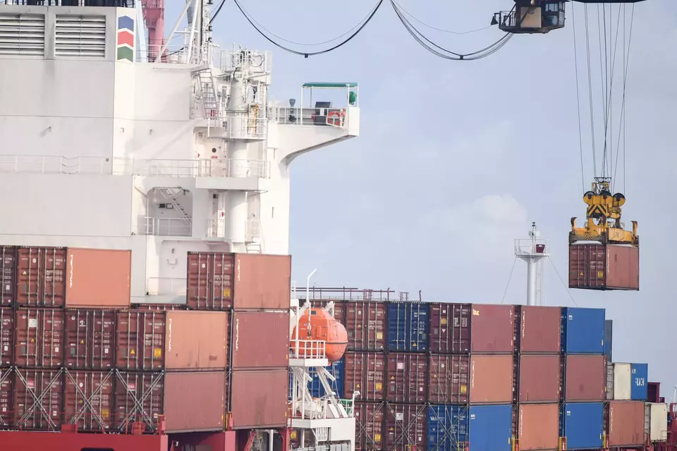 Loading activities at the cargo ships docked at the Jakarta International Container Terminal port in Tanjung Priok on January 15, 2024. (Antara Photo/M Risyal Hidayat)