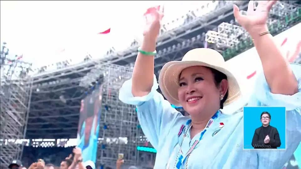 This capture shows Siti Hediati Hariyadi, more popular as Titiek Soeharto, attending the presidential campaign rally of former husband Prabowo Subianto at the Bung Karno Stadium in Jakarta, Saturday, Feb. 10, 2024.