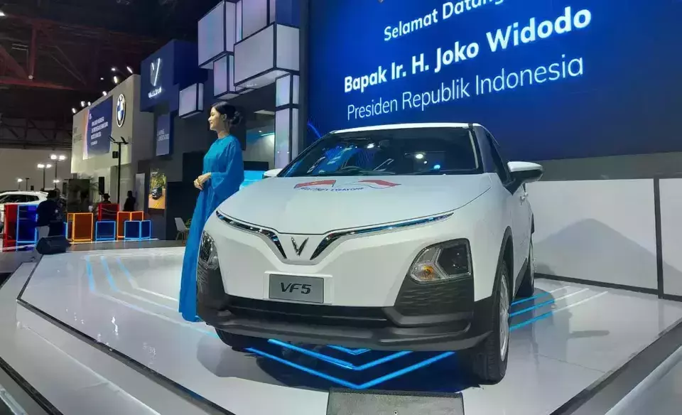 Vietnamese automotive manufacturer, VinFast, officially launched their first right-hand drive electric vehicle for the Indonesian market during the Indonesia International Motor Show (IIMS) 2024 on Thursday, February 15, 2024. (Photo courtesy of VinFast)