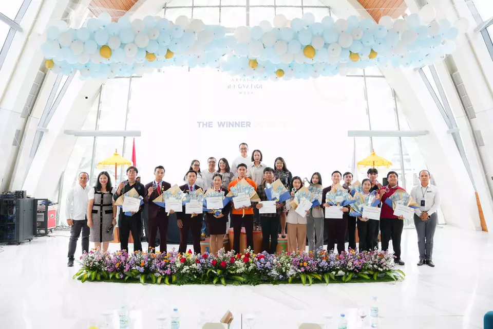 (Photo Courtesy of Aryaduta Hotels)