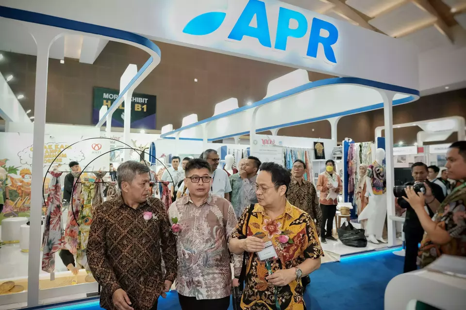 Asia Pacific Rayon (APR) is showcasing its sustainable viscose rayon products at the textile exhibition 2024 Indo Intertex in Jakarta. (Photo Courtesy of APR)