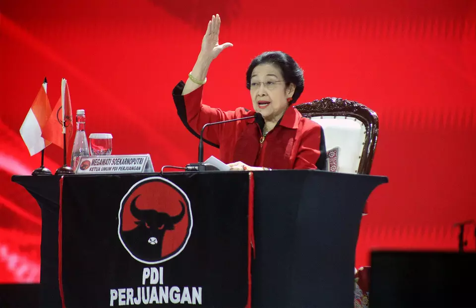 Indonesian Democratic Party of Struggle (PDI-P) Chairwoman Megawati Soekarnoputri delivers a speech during the closing ceremony of the party s national gathering at Ancol resort area in North Jakarta, Sunday, May 26, 2024. (B-Universe Photo/Joanito De Saojoao)