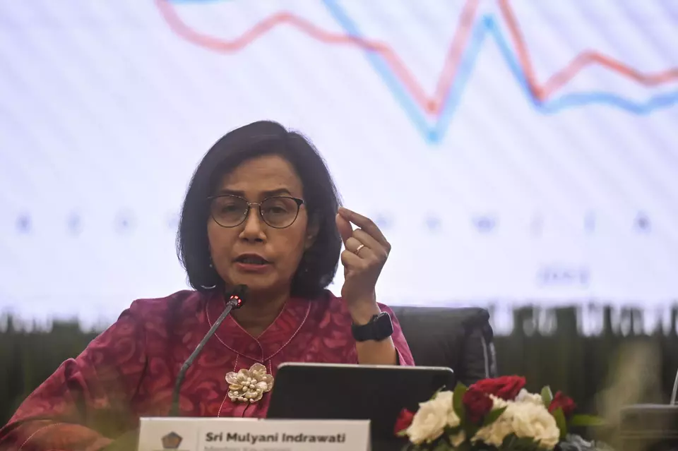 Finance Minister Sri Mulyani speaks to reporters in a press briefing in Jakarta on May 27, 2024. (Antara Photo/Erlangga Bregas Prakoso)