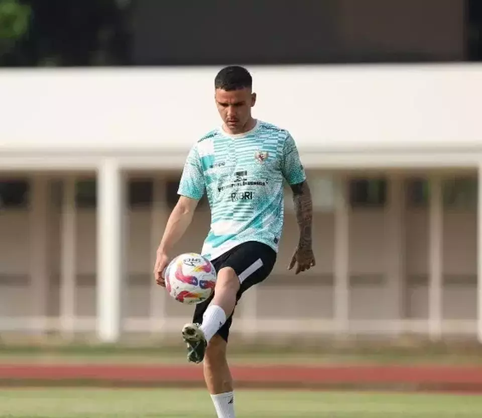 NEC Nijmegen player Calvin Verdonk trains with the Indonesia National Football Team. (Instagram @c.verdonk)