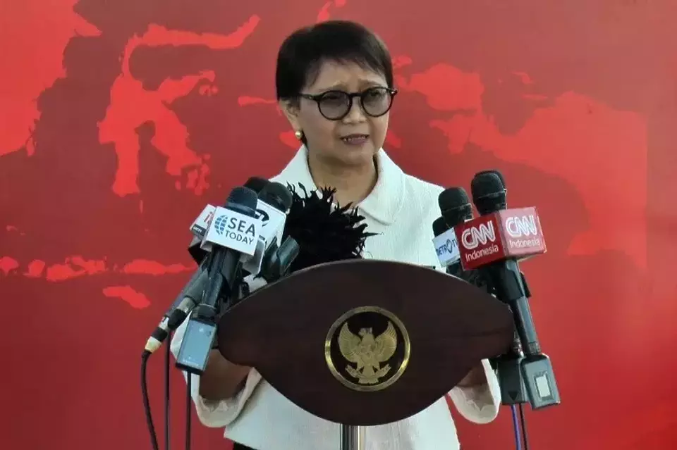Foreign Minister Retno Marsudi speaking to reporters at the State Palace in Jakarta on Friday. Aug. 9, 2024 (Beritasatu.com/Fito Akhmad Erlangga)