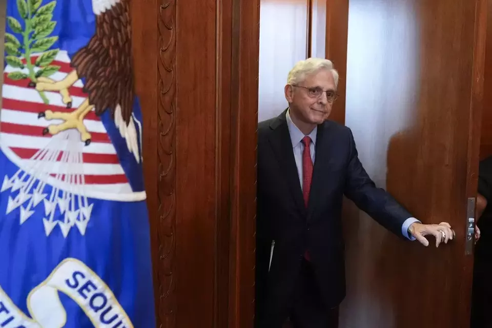 Attorney General Merrick Garland arrives for a meeting of the Justice Department s Election Threats Task Force at the Department of Justice, Wednesday, Sept. 4, 2024, in Washington. (AP Photo/Mark Schiefelbein)