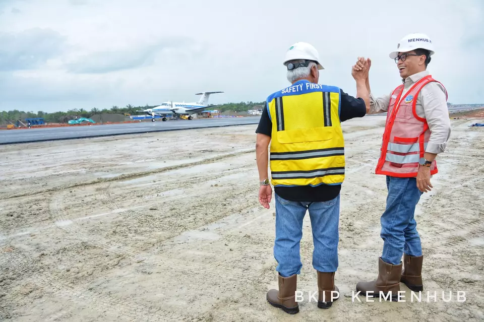 The Nusantara airport holds a trial test for its runway on August 25, 2024. (Photo Courtesy of Transportation Ministry)
