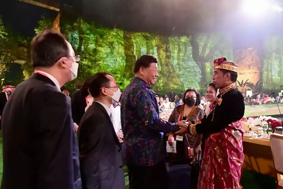 Indonesia Forges Stronger Economic Ties with China in Jokowi Era