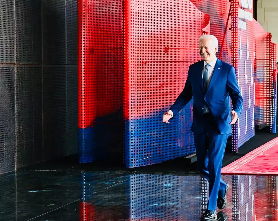 US President Joe Biden arrives in the Apurva Kempinski Bali to have a bilateral meeting with then-President Joko "Jokowi" Widodo on Nov. 12, 2022. The meeting takes place on the sidelines of the G20 summit. (Photo Courtesy of Presidential Press Bureau)