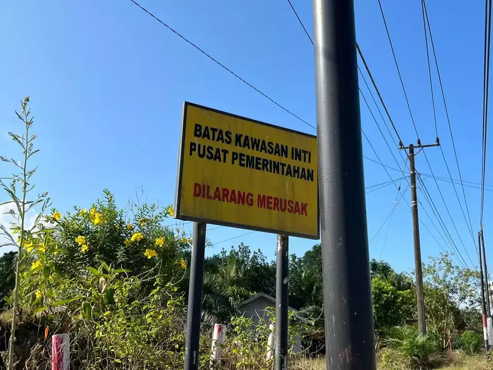 Residents affected by the IKN Airport construction will not only receive land but also compensation for crops through the Social Community Impact Handling (PDSK) scheme, which is managed by the Ministry of Transportation for land-side aspects and the Ministry of Public Works and Housing (PUPR) for air-side aspects.