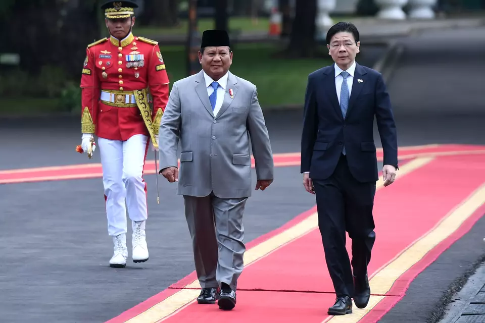 Prabowo, Singapore’s Lawrence Wong Talk about Possible Tech Transfer for Food Security