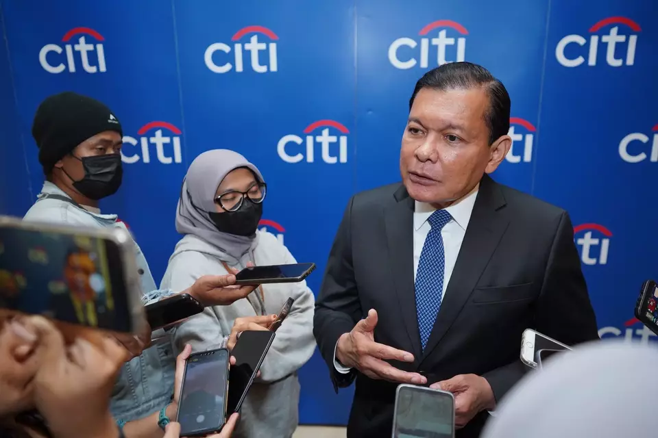 Batara Sianturi, CEO of Citi Indonesia, speaking to reporters in Jakarta, Wednesday, Nov. 13, 2024. The bank reported a 32 percent increase in net income for the first nine months of 2024, reaching Rp 2.2 trillion ($138.19 million). (Photo courtesy of Citi Indonesia)