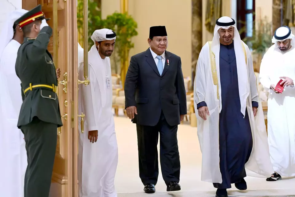 President Prabowo Subianto makes a state visit to Abu Dhabi to meet his Emirati counterpart Mohamed bin Zayed Al Nahyan (MBZ) on Nov. 23, 2024 local time. (Photo Courtesy of Presidential Press Bureau)
