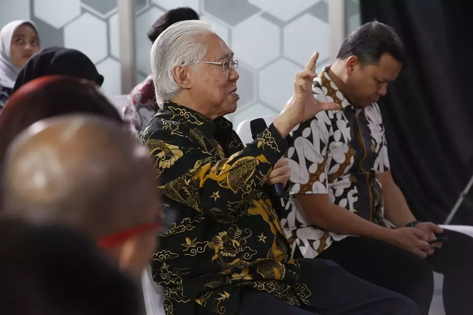 FILE - B-Universe Executive Chairman Enggartiasto Lukita speaks during a discussion at the B-Universe Media Holdings office in Pantai Indah Kapuk 2, Tangerang, Tuesday, Dec. 3, 2024. (David Gita Roza)
