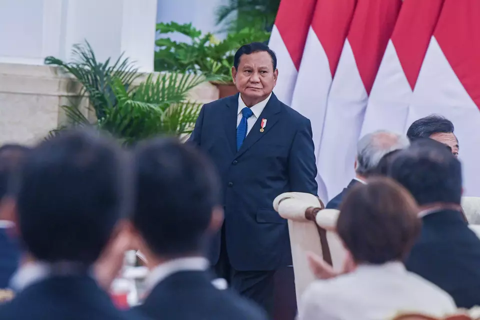 President Prabowo Subianto meets Japan-Indonesia Association delegates at the State Palace in Jakarta on Dec. 6, 2024. (antara Photo/Muhammad Adimaja)