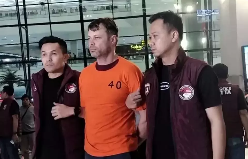 Ukrainian Twin Brothers Face Life Sentence in Bali Drug Factory Trial