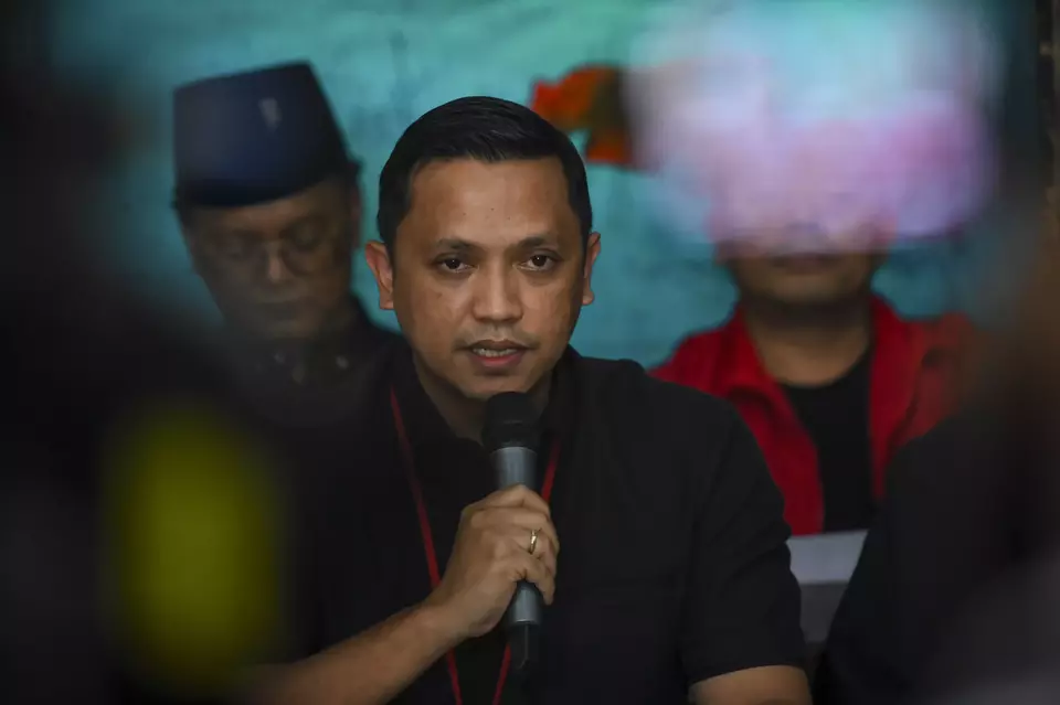 Indonesian Democratic Party of Struggle (PDI-P) executive Ronny Talapessy speaks in a press conference at the PDI-P headquarters in Jakarta, Tuesday, Dec. 24, 2024. (Antara Photo/Muhammad Ramdan)
