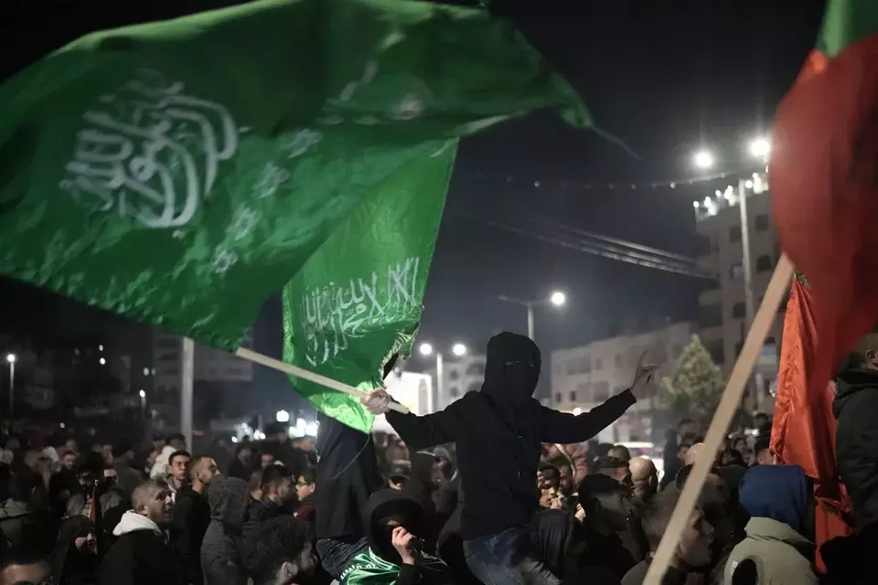 Three Hostages Arrive in Israel from Gaza as Fragile Ceasefire Passes First Hurdle