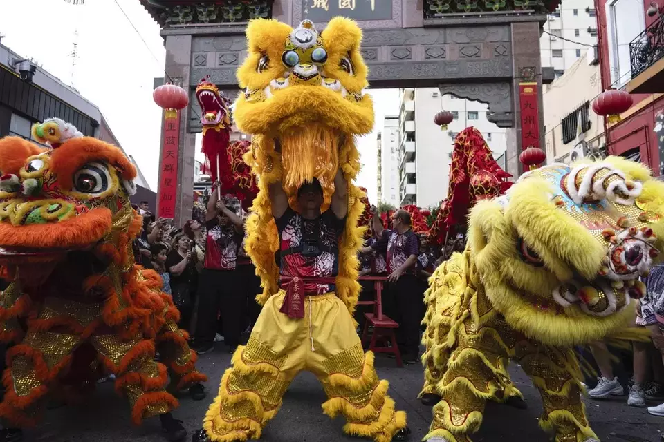 what to do each day of chinese new year