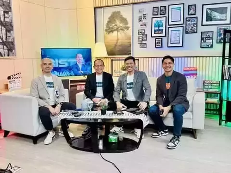 From left to right: Xpora and Institutional Digital Solution Department Head of BNI Rahmananda, Cash Management and Remittance Department Head of BNI Eko Kristianto, Cash Management Digital Channel Department Head of BNI Auzaiy, and Host of BNI CorpU Nyoman Nugraha, attended the Wholesale Digital Workshop event titled