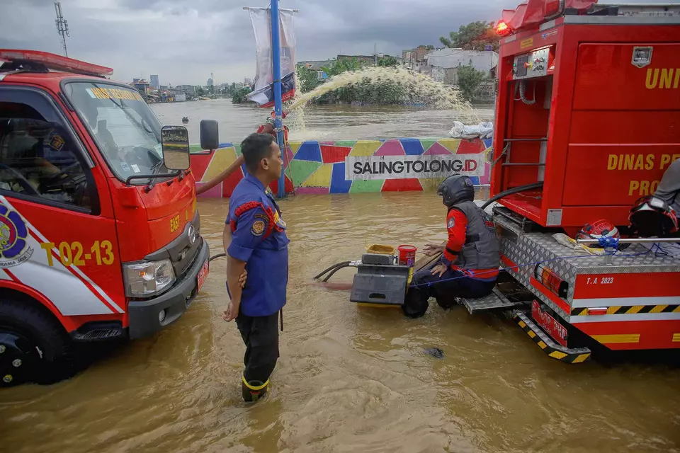 Jakarta Floods in Pictures