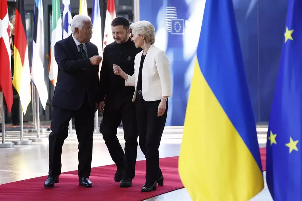 The $300 Billion Question: What to Do With Russia's Frozen Central Bank Money?