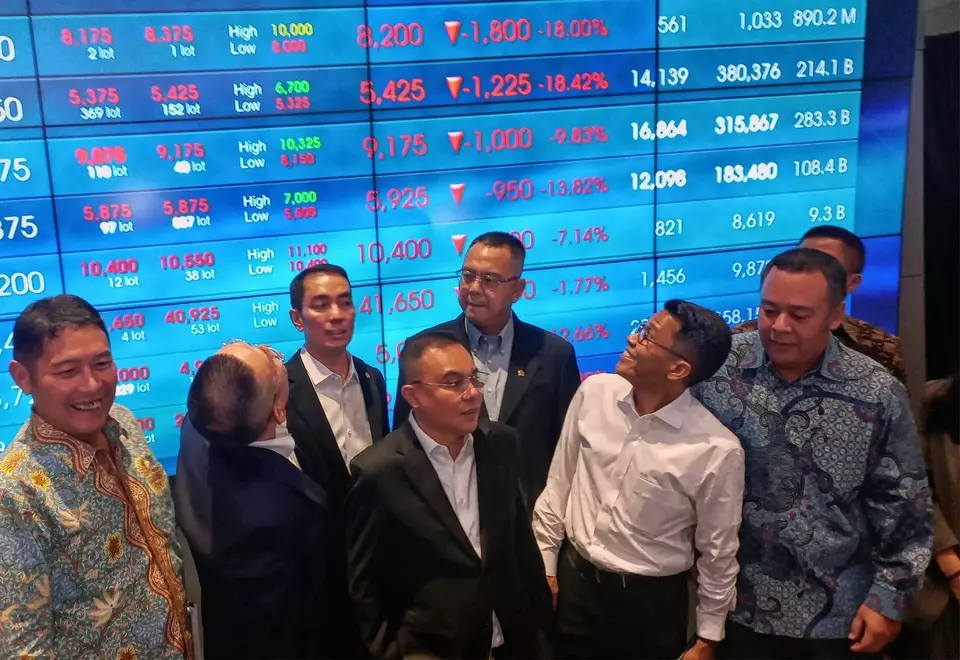Investment Official Downplays Market Turmoil as ‘Routine Volatility’